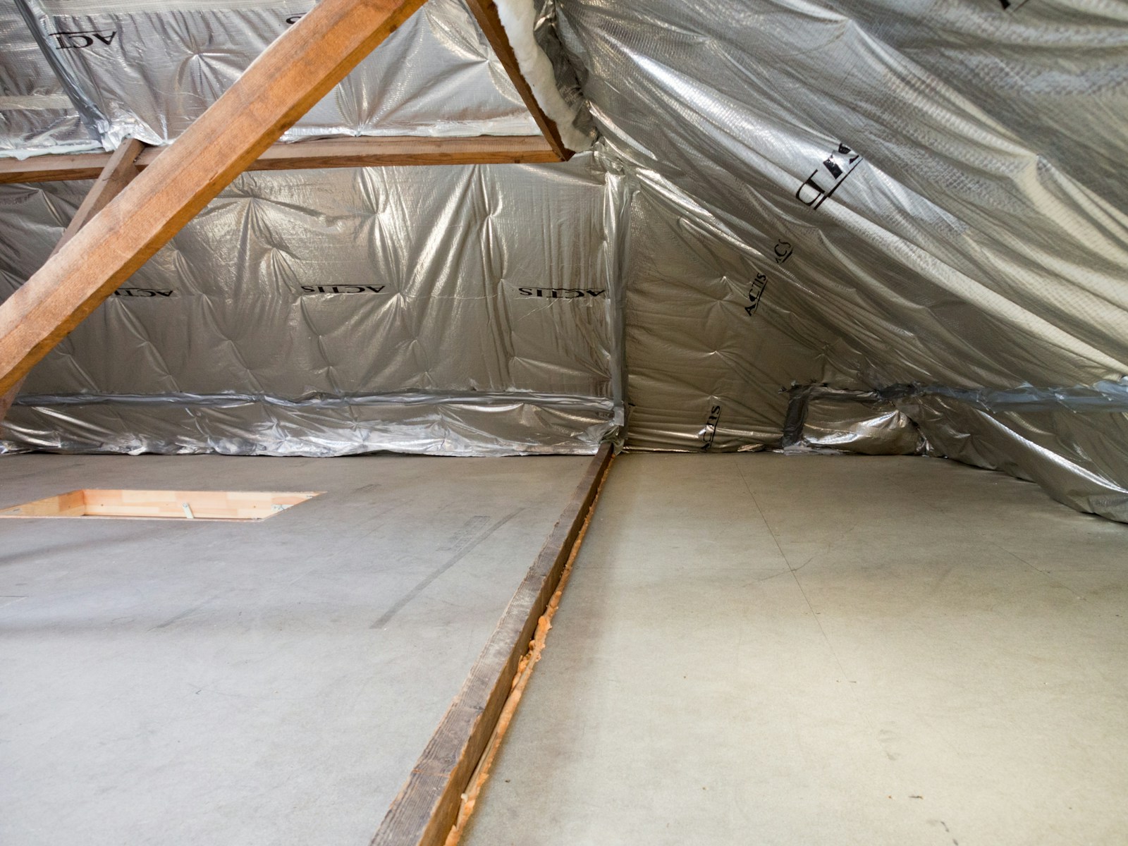 Controlled asbestos removal on a Prince Henry Heights site